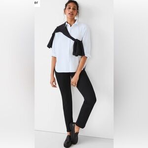 Women’s SPANXsupersmooth™ PerfectFit
Ponte Slim Straight Pant, Size L